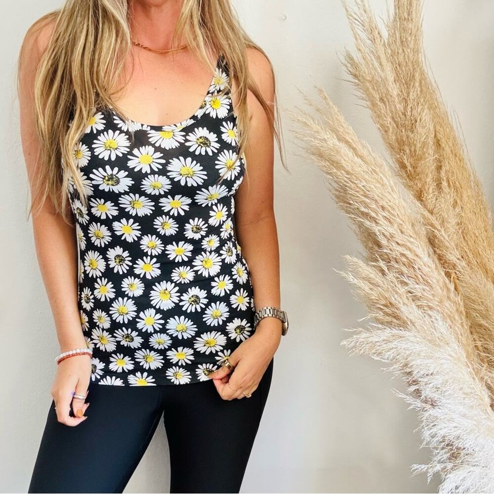 VINTAGE Y2K No Boundaries Black White Yellow Daisy Floral Tank Top Tunic Shirt L